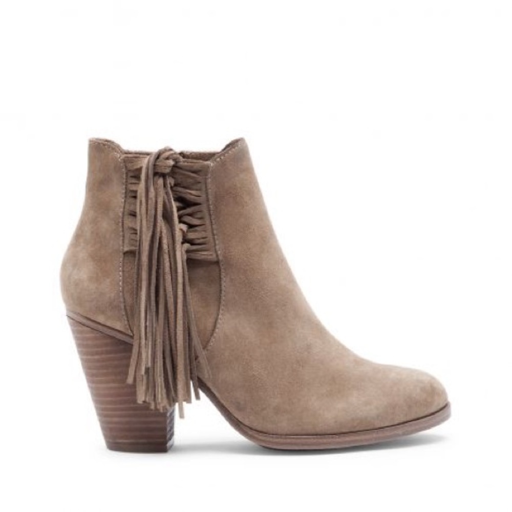 Vince Camuto Harlin suede booties NWT 7